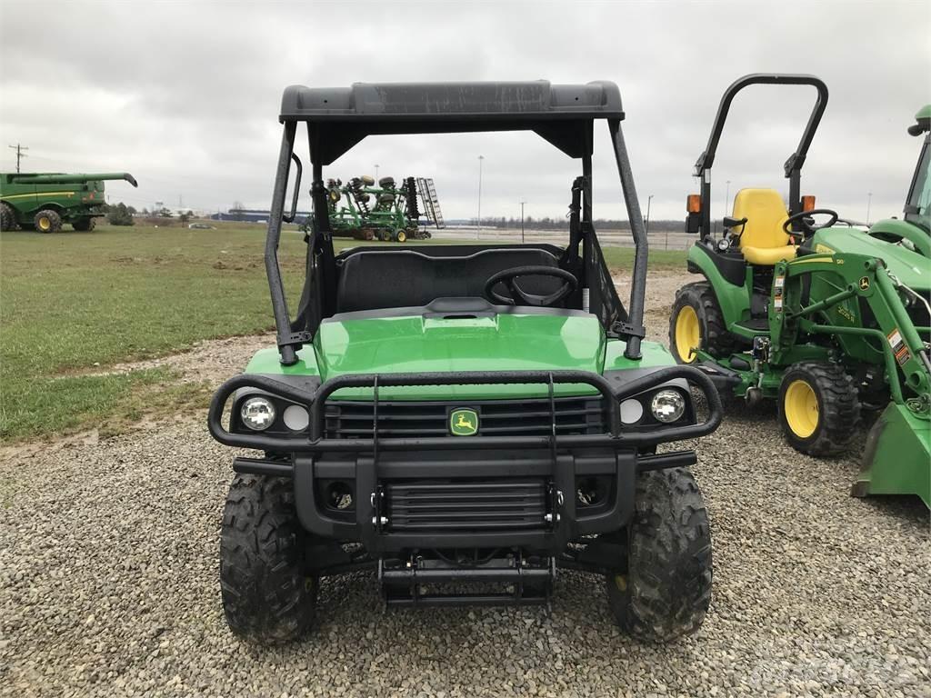 John Deere 615E Taajamakoneet