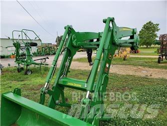 John Deere 620R Traktorit