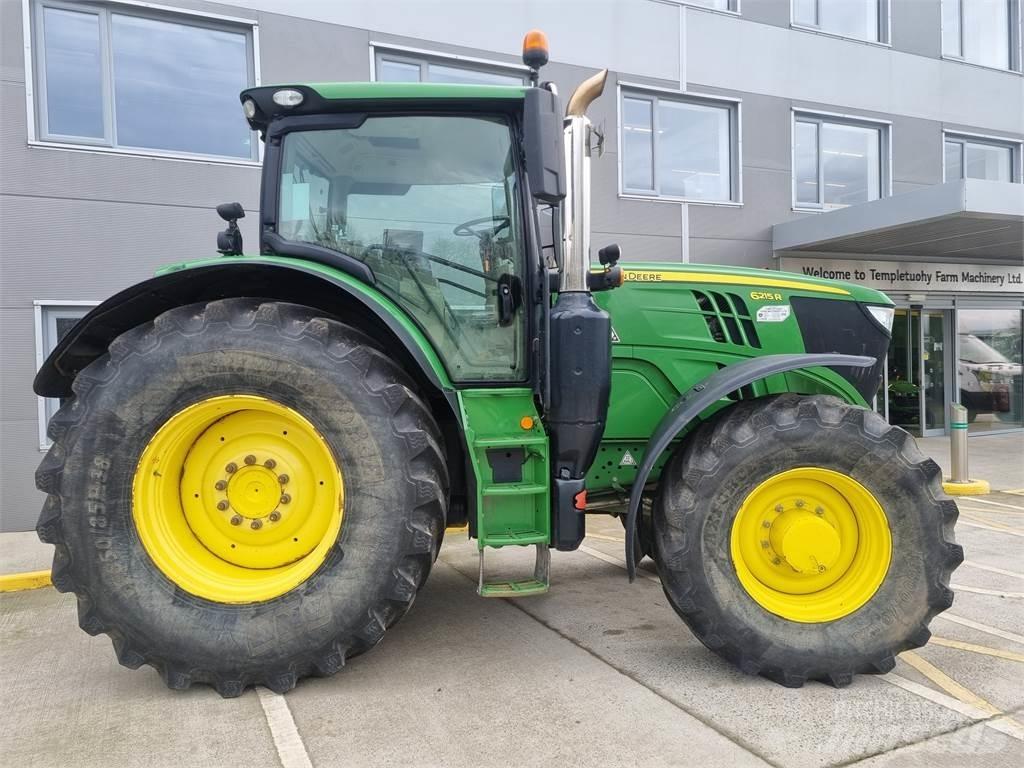 John Deere 6215R Traktorit