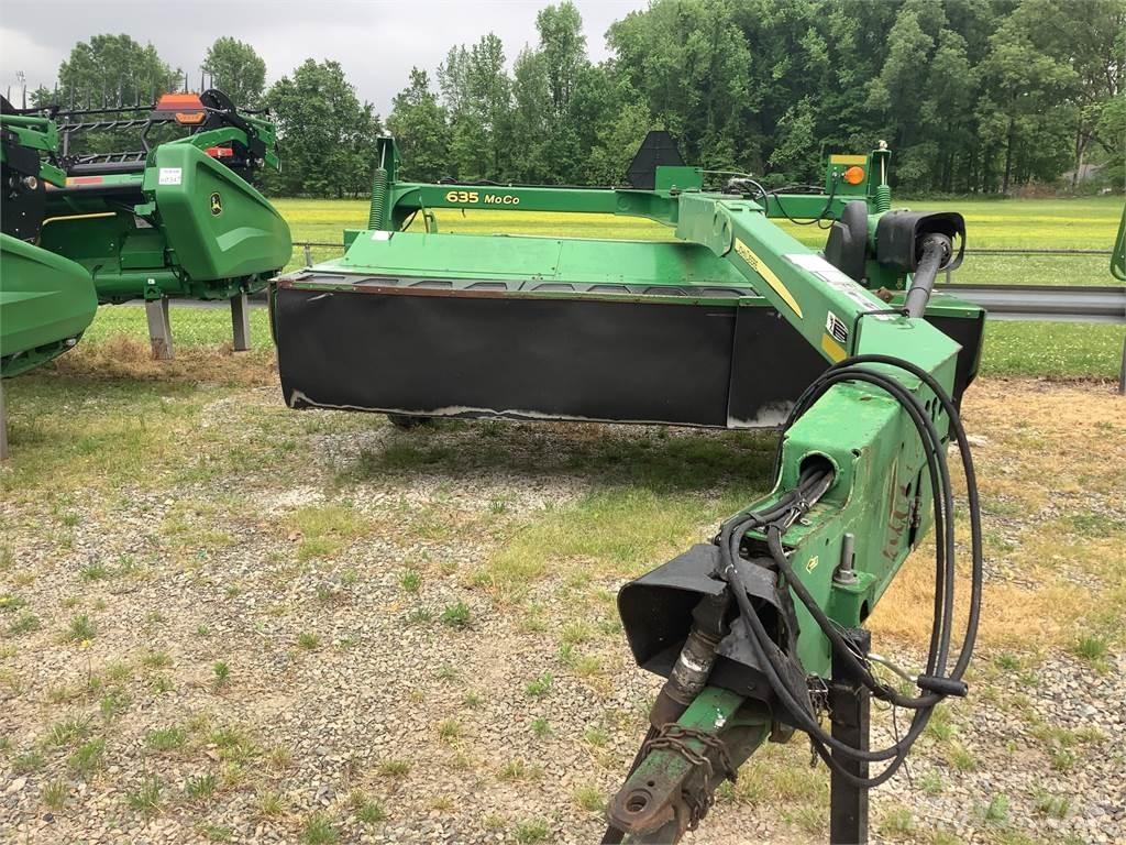 John Deere 635 Niittomurskaimet