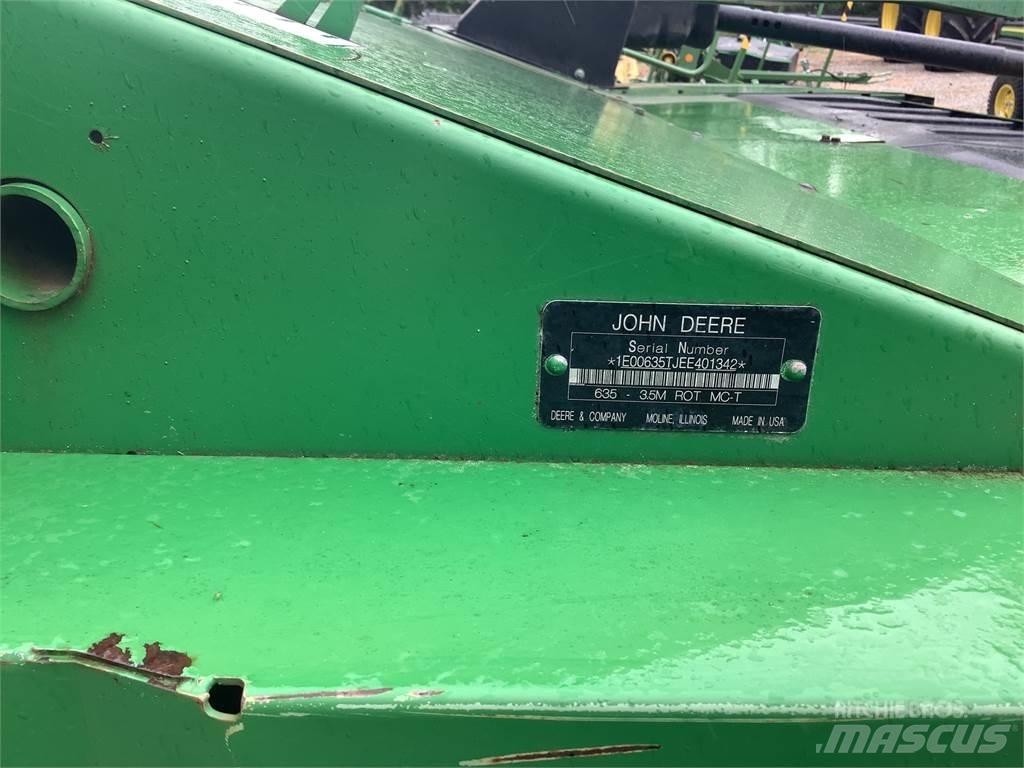 John Deere 635 Niittomurskaimet