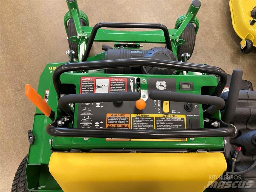 John Deere 648R Päältäajettavat ruohonleikkurit