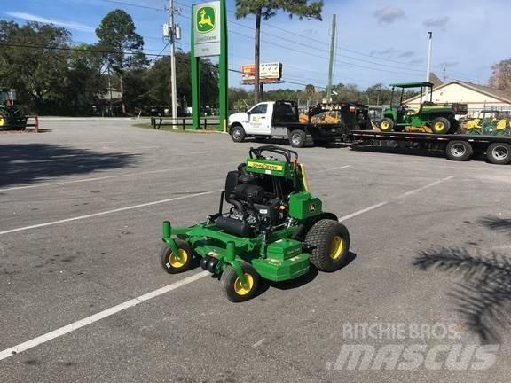 John Deere 648R Päältäajettavat ruohonleikkurit
