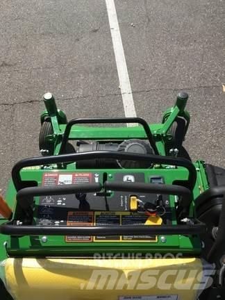 John Deere 648R Päältäajettavat ruohonleikkurit