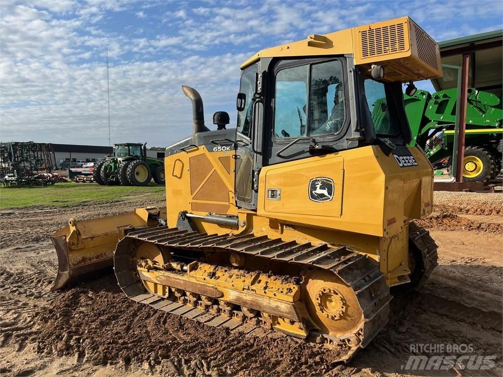 John Deere 650K Telaketjupuskutraktorit