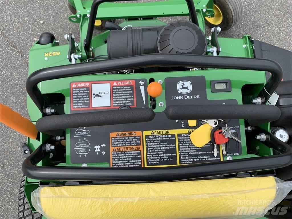 John Deere 652R Päältäajettavat ruohonleikkurit