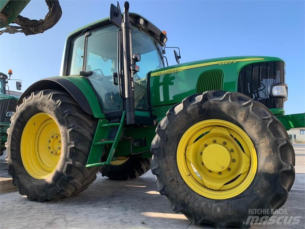John Deere 6920 Traktorit