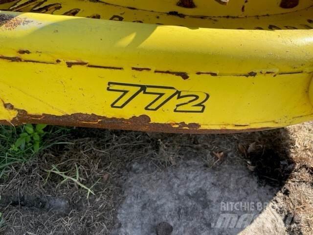 John Deere 772 Muut heinä- ja tuorerehukoneet