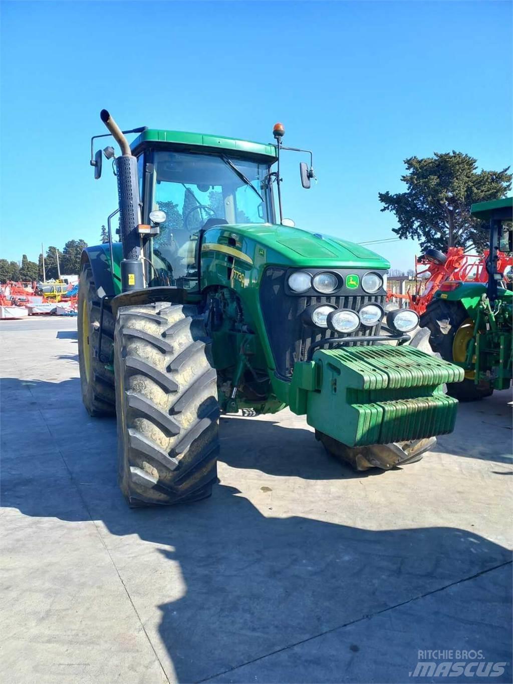John Deere 7820 Traktorit