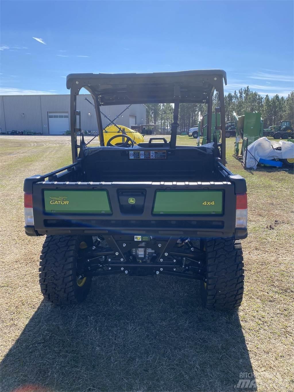 John Deere 865M Taajamakoneet