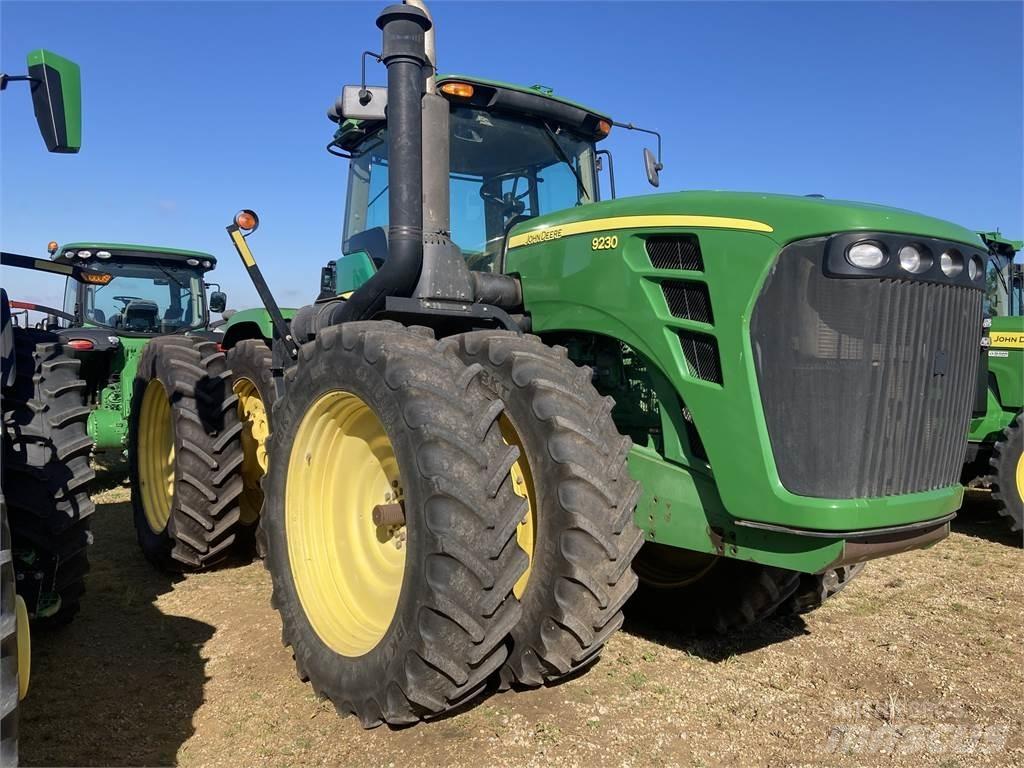 John Deere 9230 Traktorit