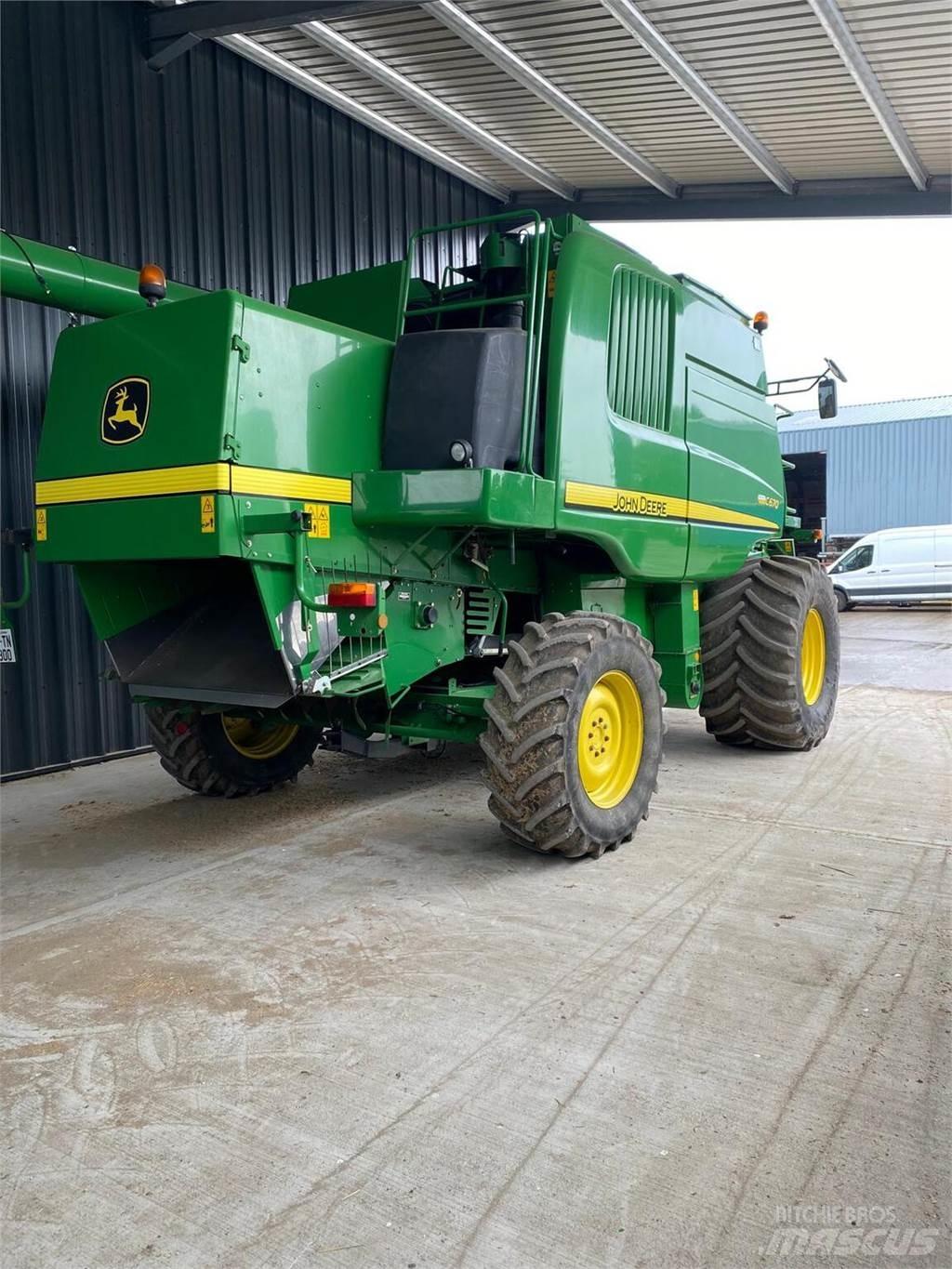 John Deere C670 Leikkuupuimurit