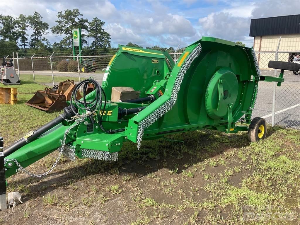 John Deere FC12E Paalinkäsittelykoneet