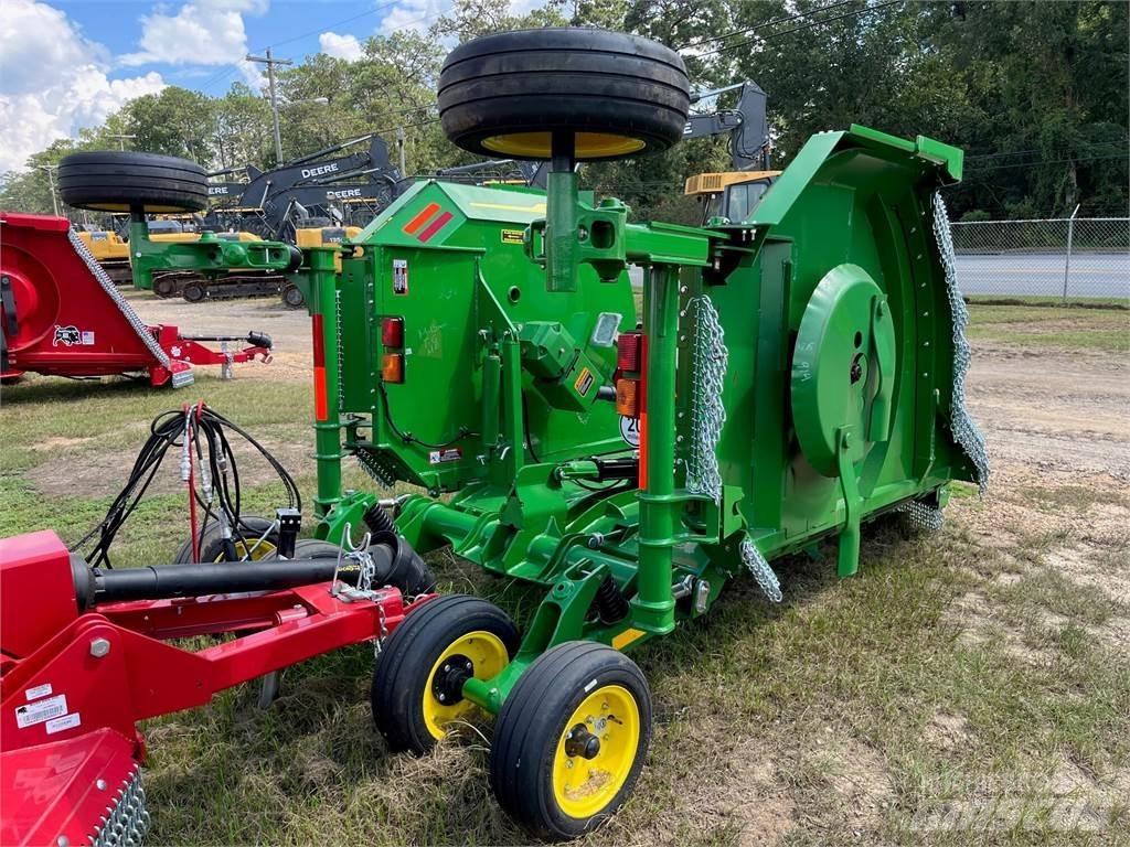 John Deere FC15M Paalinkäsittelykoneet