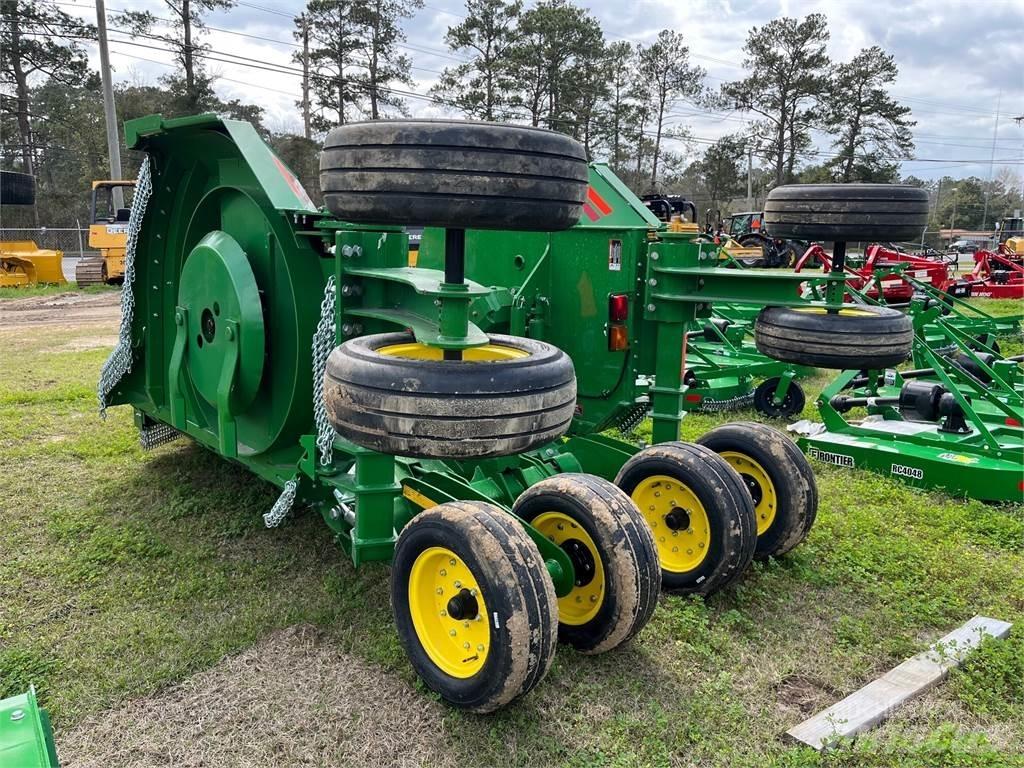 John Deere FC15R Paalinkäsittelykoneet