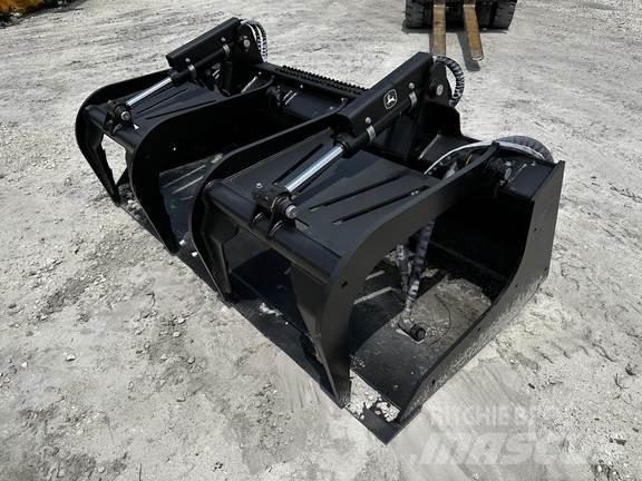 John Deere GS78B Kourat