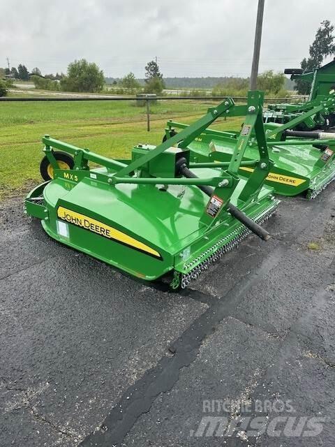 John Deere MX5 Paalinkäsittelykoneet