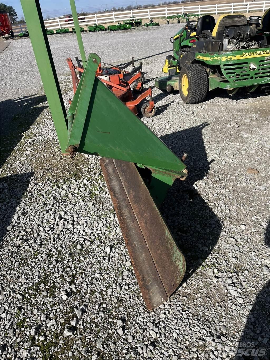 John Deere RB60 Lumiaurat