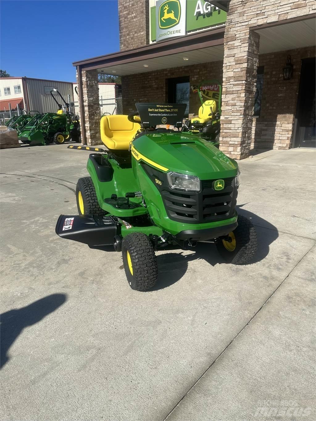 John Deere S100 Päältäajettavat ruohonleikkurit