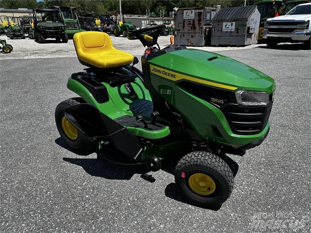 John Deere S100 Päältäajettavat ruohonleikkurit