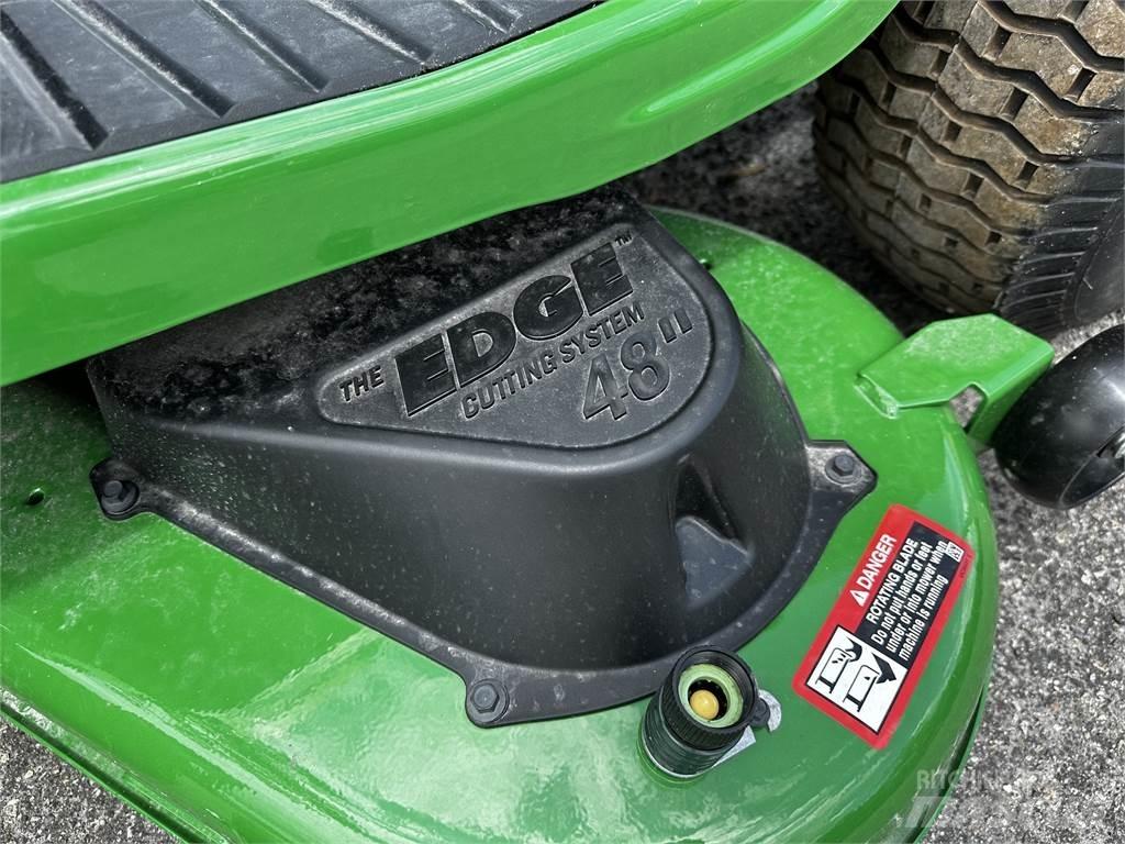 John Deere S140 Päältäajettavat ruohonleikkurit