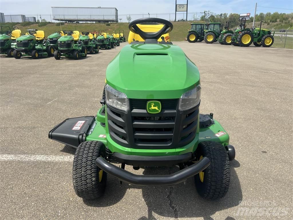 John Deere S240 Taajamatraktorit