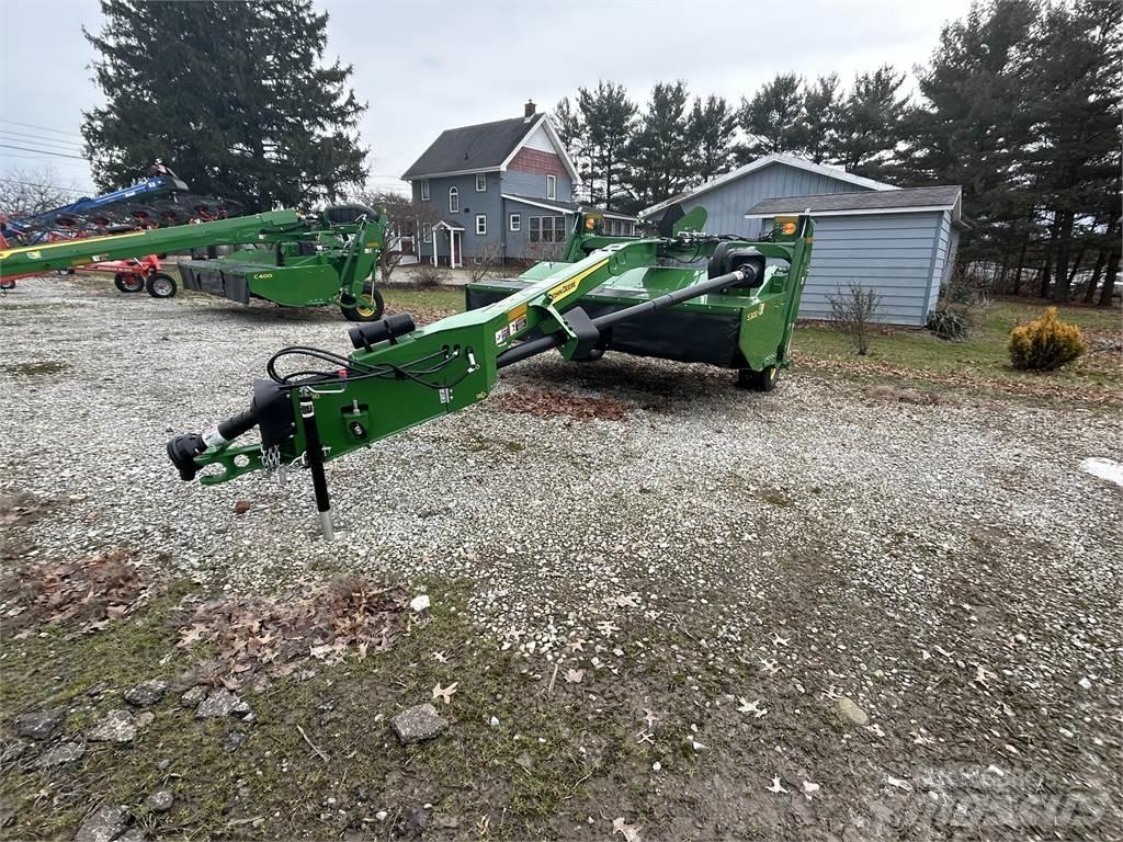 John Deere S300 Niittomurskaimet