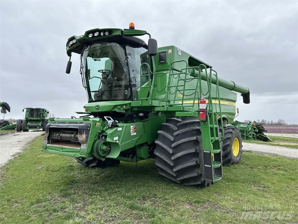 John Deere S680 Leikkuupuimurit