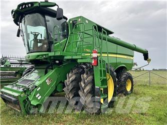 John Deere S680 Leikkuupuimurit