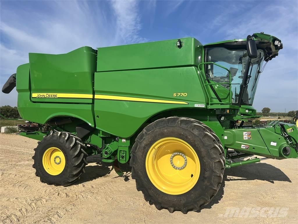 John Deere S770 Leikkuupuimurit