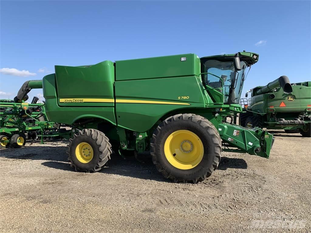 John Deere S780 Leikkuupuimurit