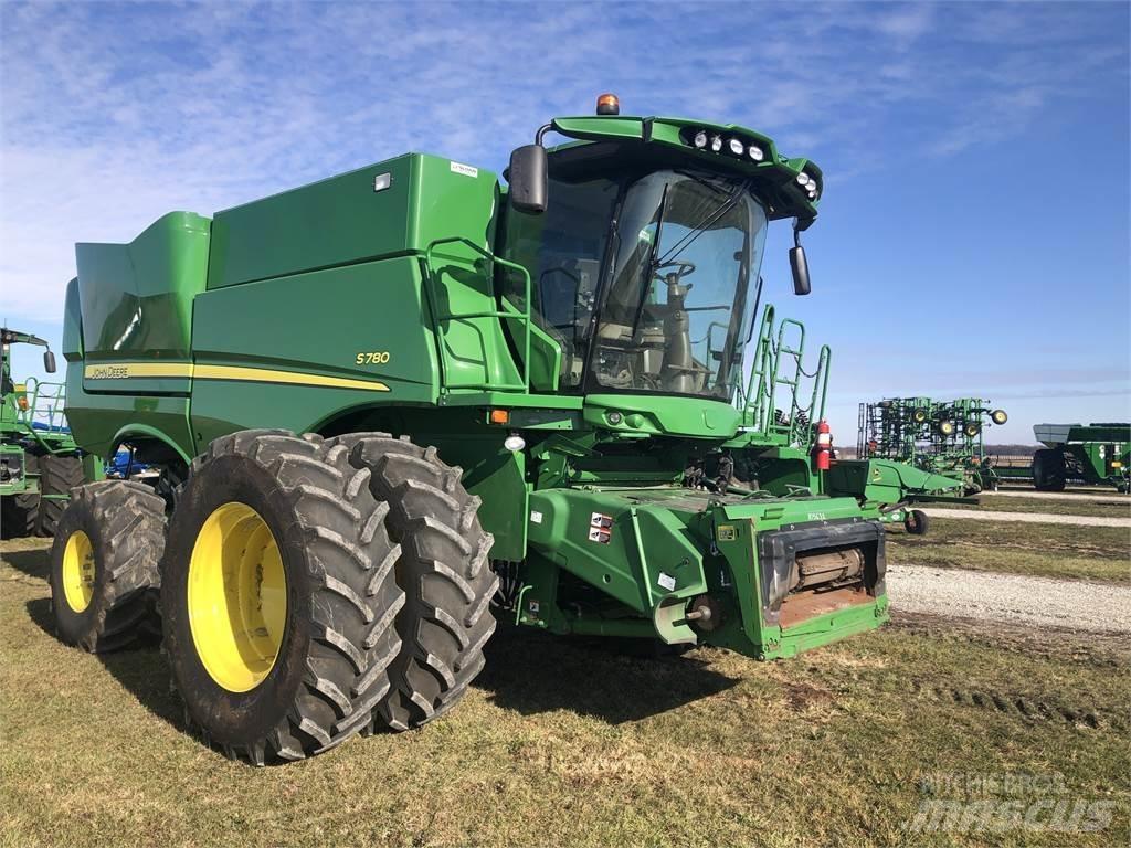 John Deere S780 Leikkuupuimurit
