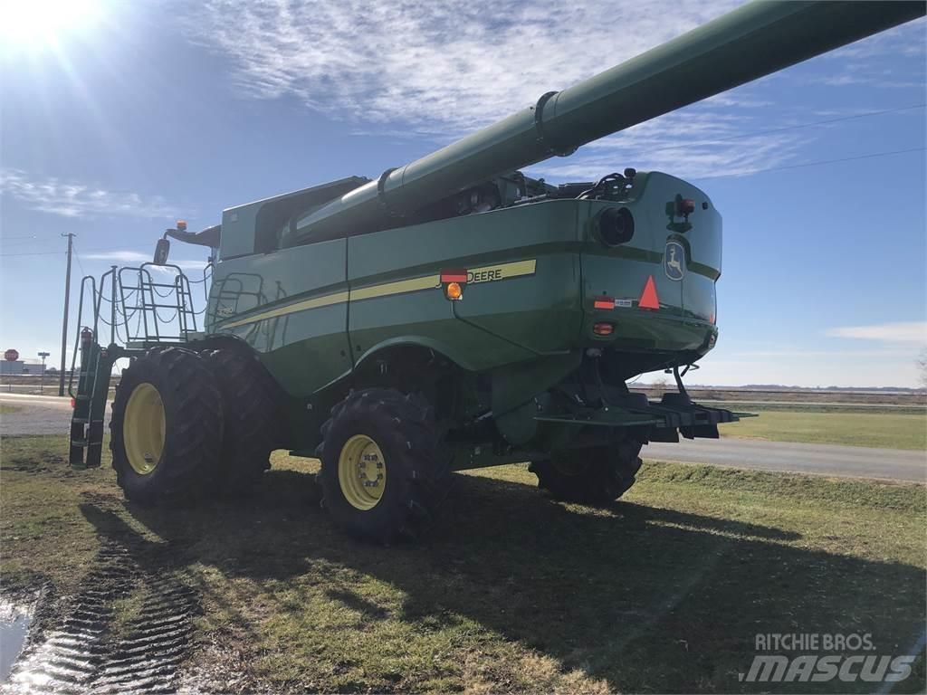 John Deere S780 Leikkuupuimurit
