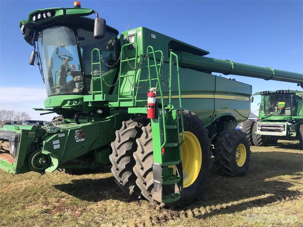 John Deere S780 Leikkuupuimurit