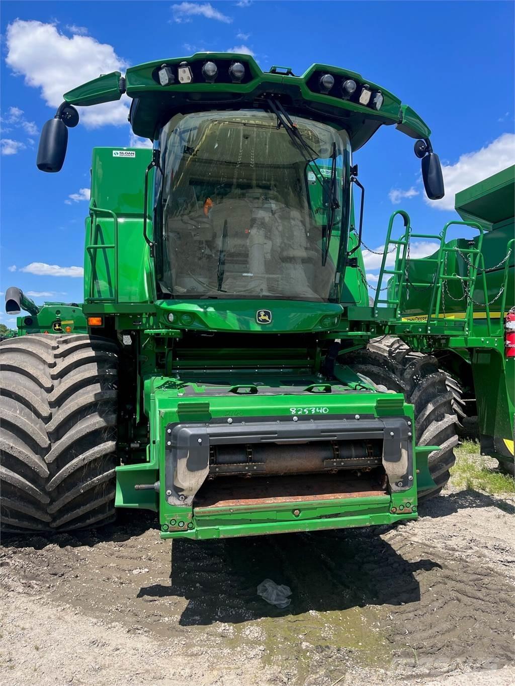 John Deere S790 Leikkuupuimurit
