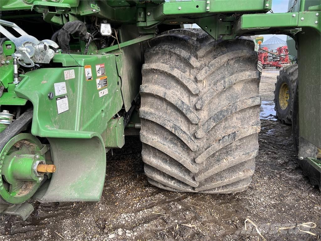 John Deere S790 Leikkuupuimurit