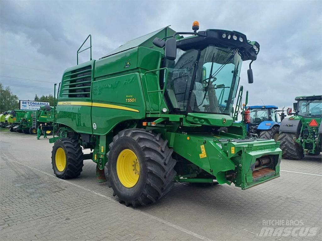 John Deere T550 Leikkuupuimurit
