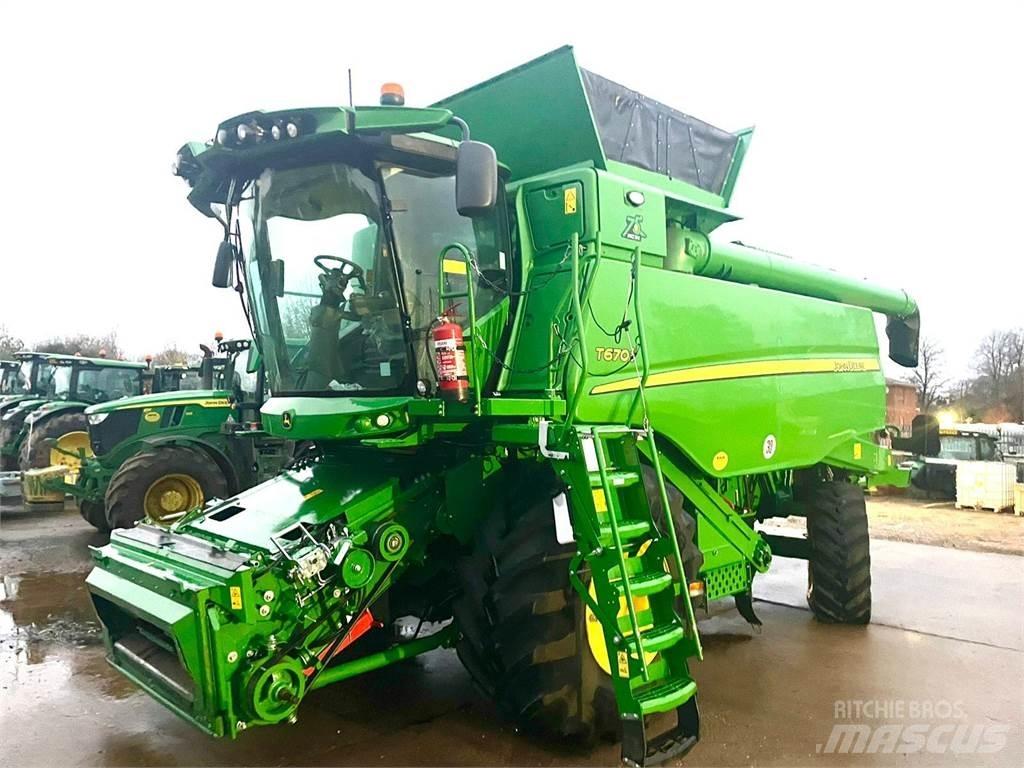 John Deere T670 Leikkuupuimurit