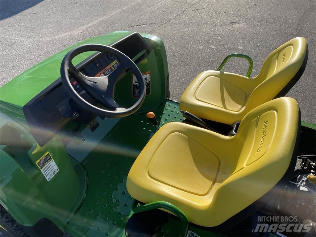 John Deere TX Taajamakoneet