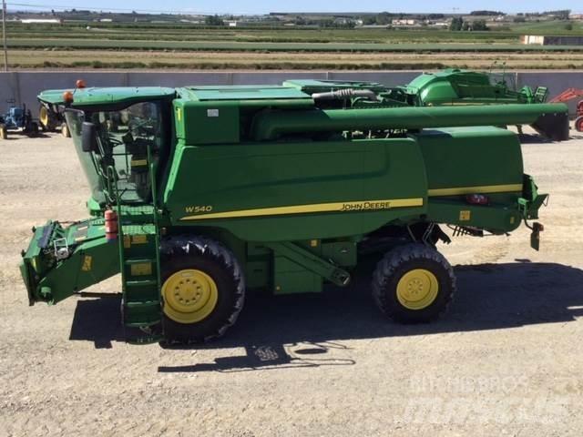 John Deere W540 Leikkuupuimurit