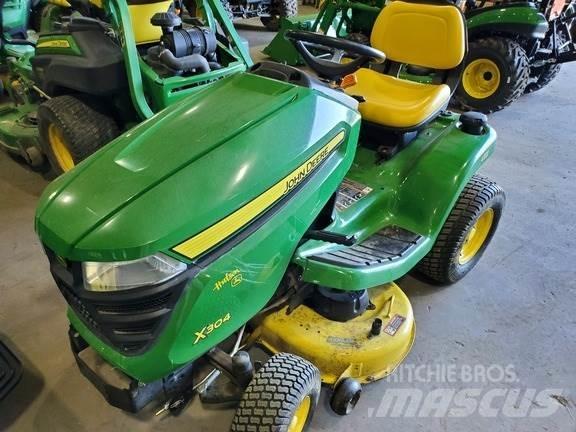 John Deere X304 Päältäajettavat ruohonleikkurit