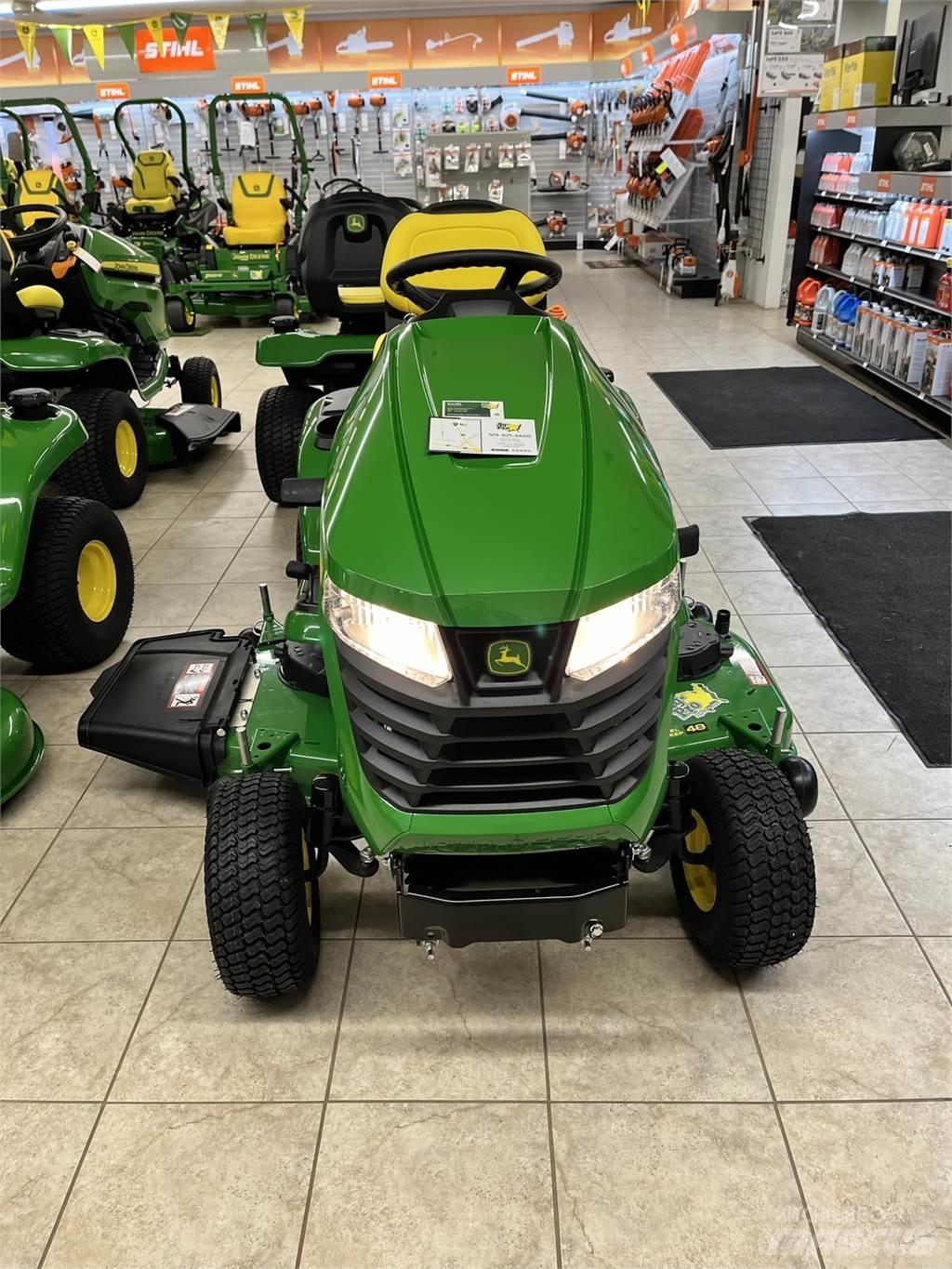 John Deere X350 Taajamatraktorit