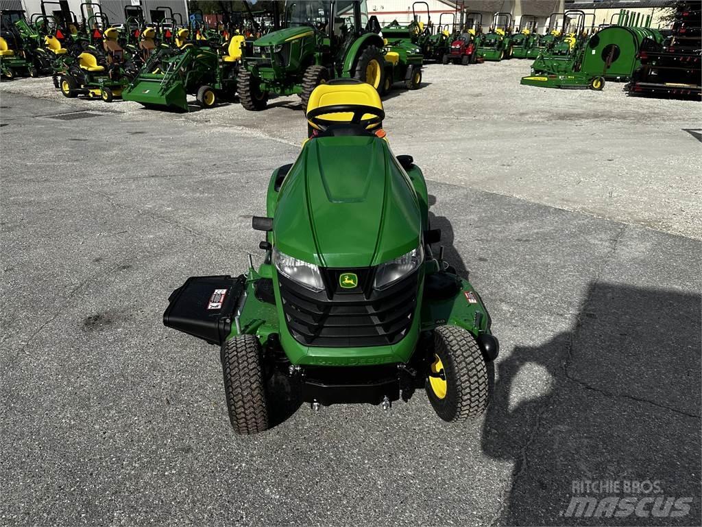 John Deere X350 Taajamatraktorit