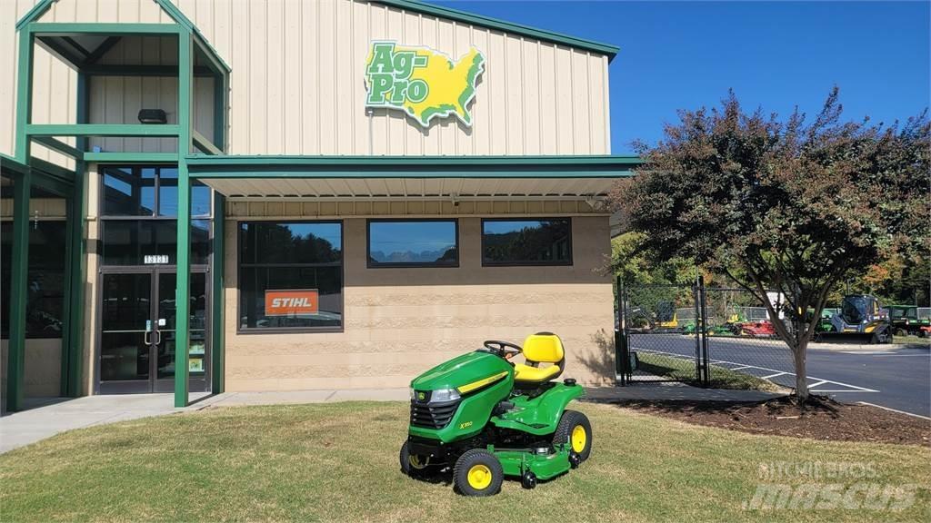 John Deere X350 Taajamatraktorit