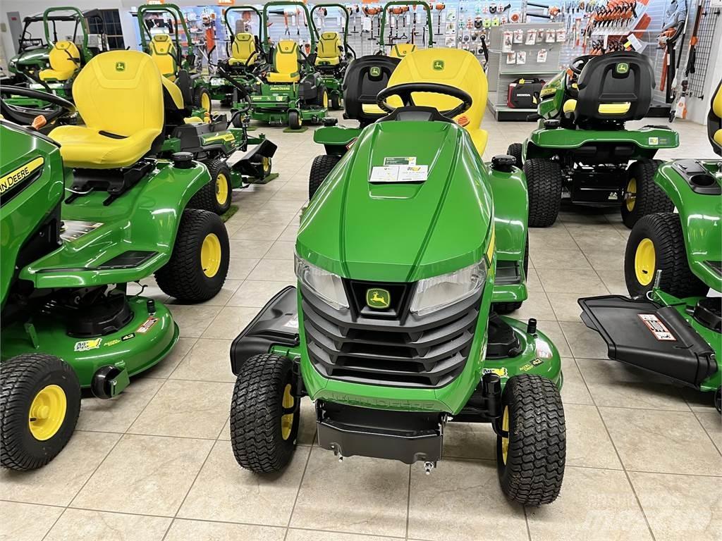 John Deere X370 Taajamatraktorit