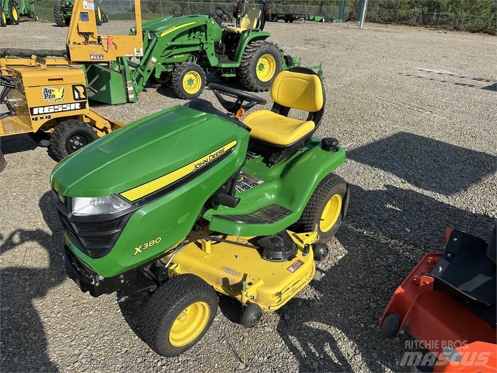 John Deere x380 Taajamatraktorit