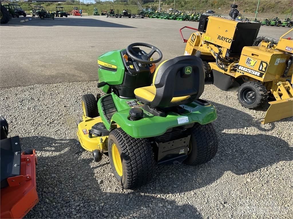 John Deere x380 Taajamatraktorit