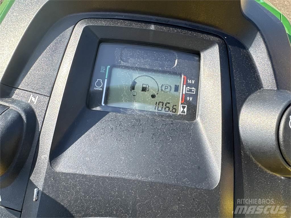 John Deere x380 Taajamatraktorit