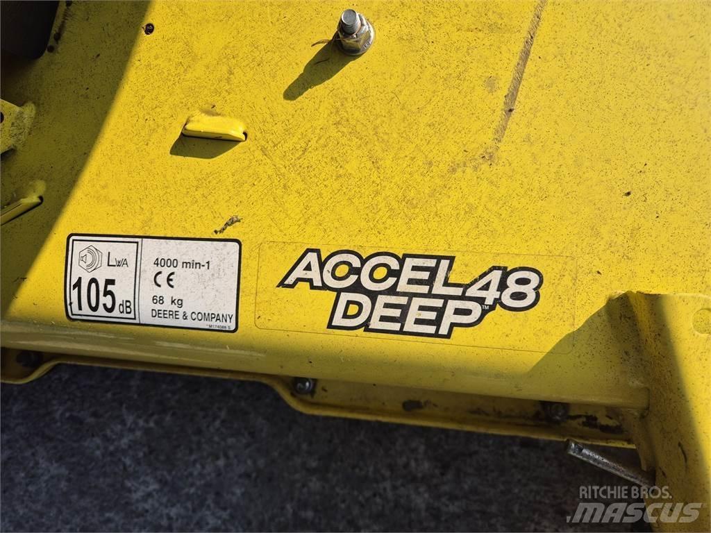 John Deere X380 Taajamatraktorit