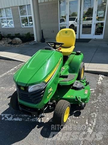 John Deere X380 Päältäajettavat ruohonleikkurit
